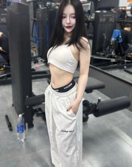 Ảnh 11 của Full Clip Siêu Phẩm Tiffany Thư Gymer mặt xinh khẩu dâm Cu Em To Hơn Mấy Thằng Người Yêu Cũ Của Chị (Update Video + Pic)